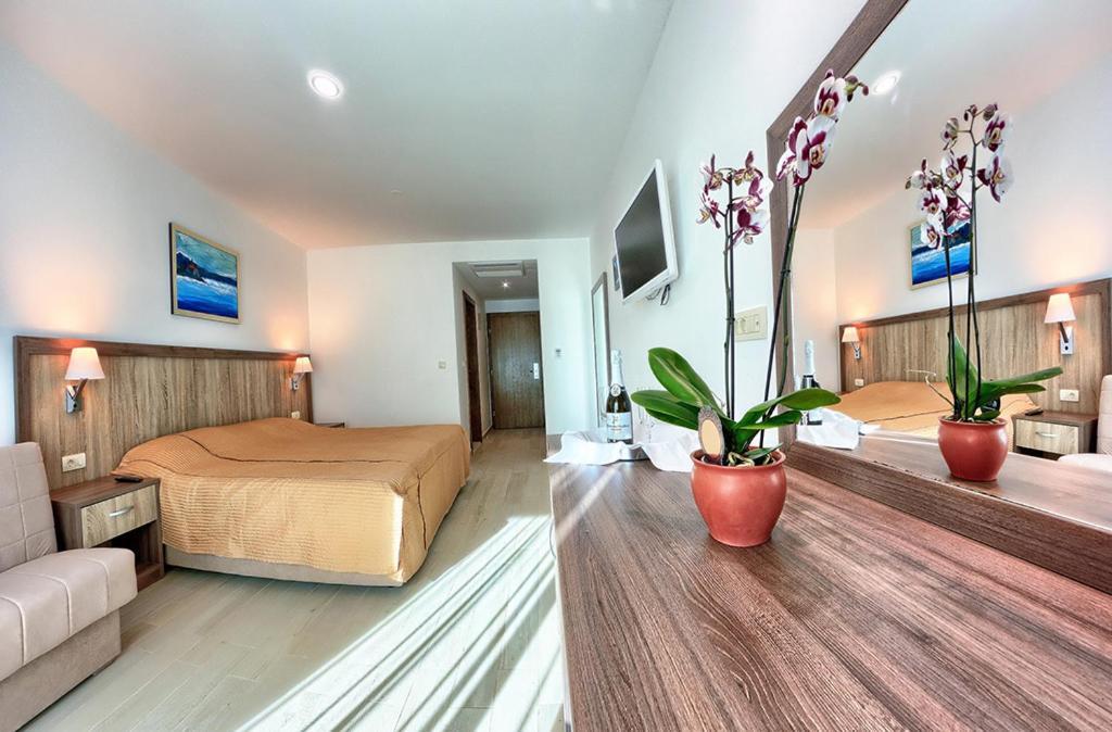 Hotel Nano Дрвеник Экстерьер фото
